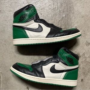 Air Jordan 1 High OG Pine Green